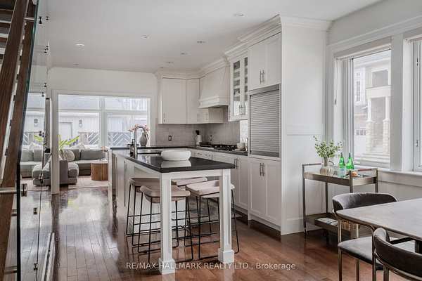 27 Maughan Cres